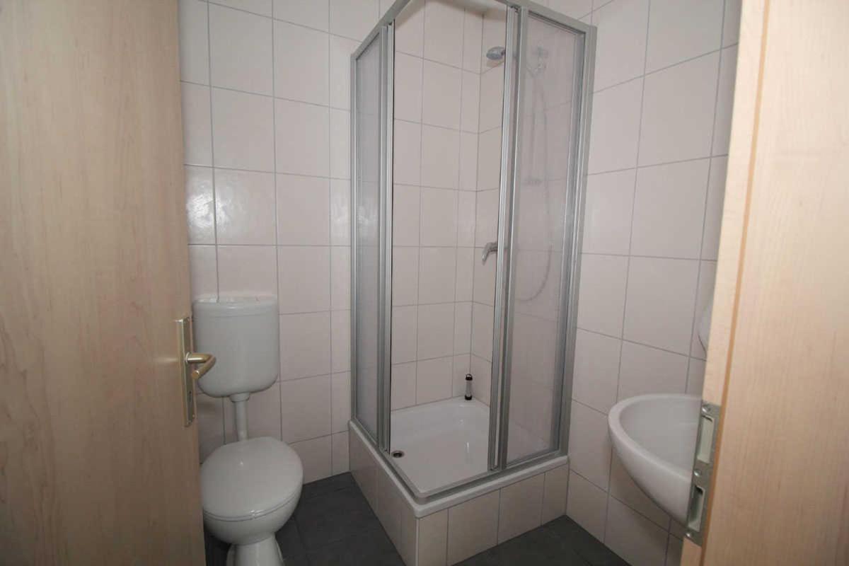 Апартаменты Kutterfisch Kajueten Direkt Im Stadthafen Засниц Экстерьер фото